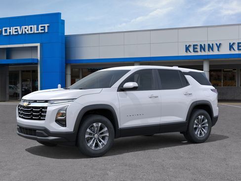 New 2026 Chevrolet Equinox LT AWD/4WD image 2