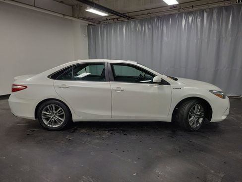 Used 2015 Toyota Camry SE image 9