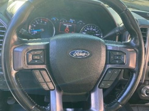 Used 2020 Ford F450 Limited image 26