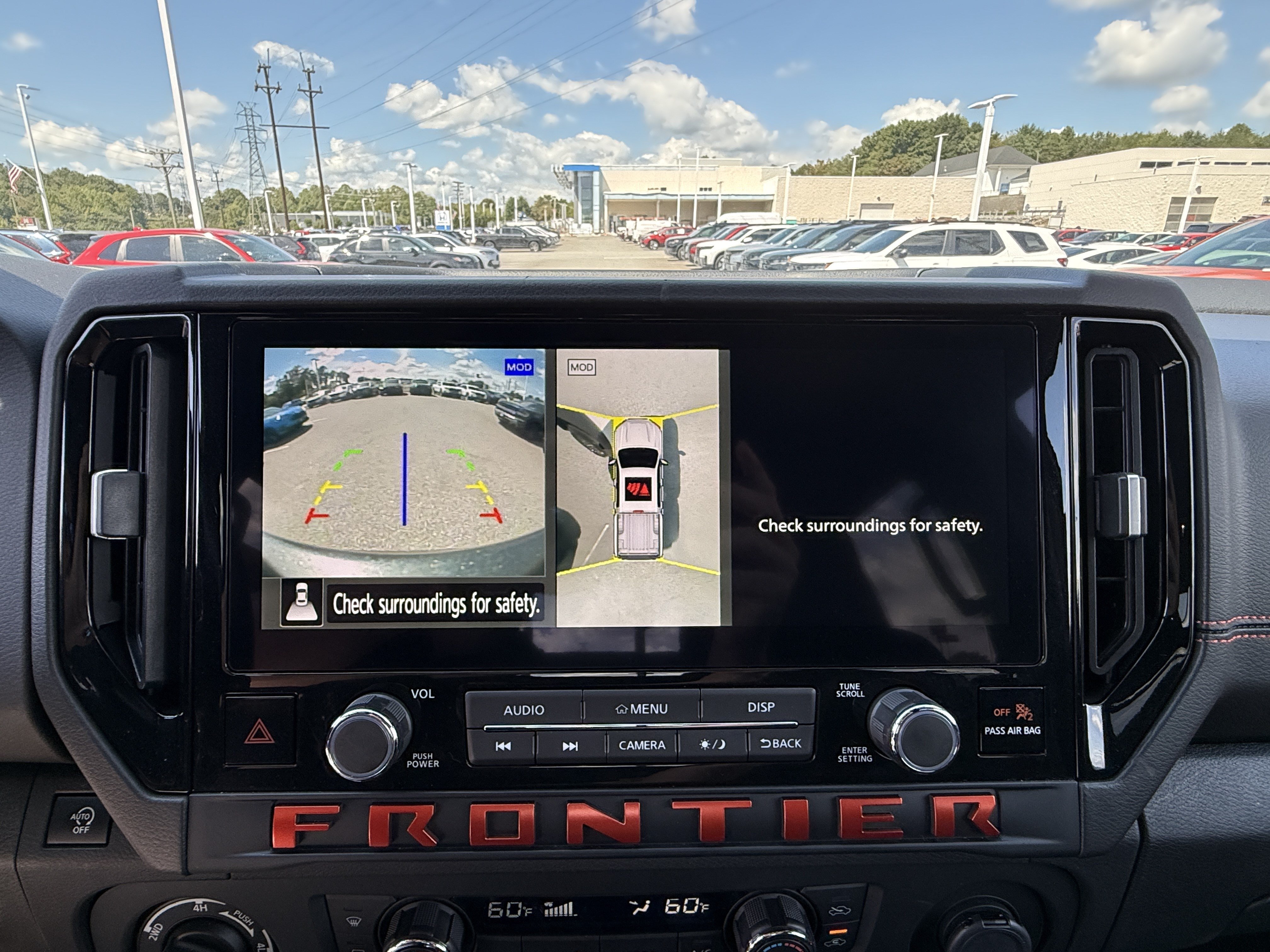 Used 2025 Nissan Frontier PRO-4X w/ Pro Convenience Package AWD/4WD image 25