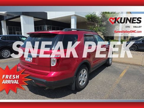 Used 2012 Ford Explorer FWD w/ Class III Trailer Tow Pkg image 4