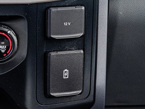 Used 2023 Ford F150 XLT image 21