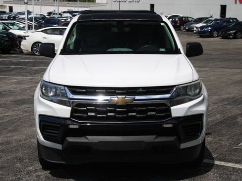 Used 2022 Chevrolet Colorado W/T w/ WT Convenience Package AWD/4WD image 7