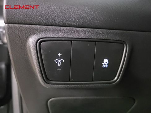 Used 2022 Hyundai Tucson SEL w/ Cargo Package image 11