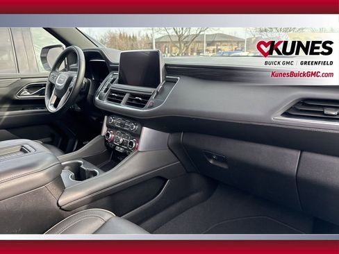 Used 2024 GMC Yukon SLT image 43
