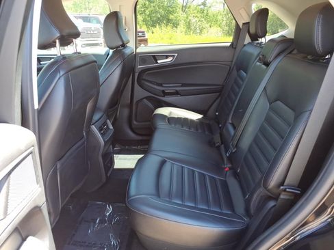 Used 2024 Ford Edge SEL AWD/4WD image 14