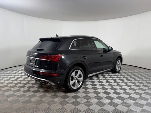 Certified 2023 Audi Q5 2.0T Prestige AWD/4WD image 8