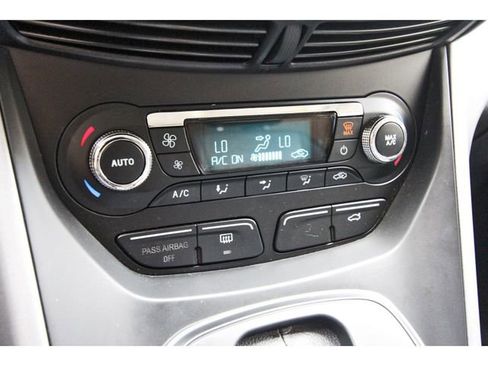 Used 2014 Ford Escape SE w/ Equipment Group 201A FWD image 25