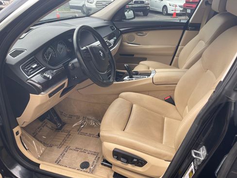 Used 2014 BMW 550i Gran Turismo RWD image 11