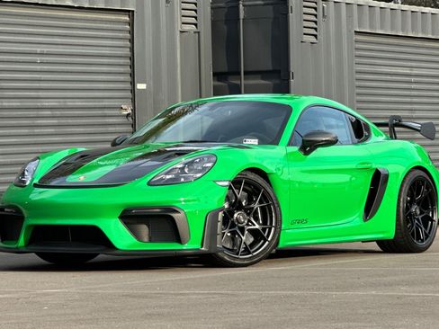 Used 2025 Porsche 718 Cayman GT4 RS image 1