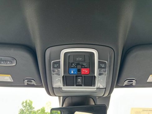 Used 2021 RAM 1500 Laramie w/ Sport Appearance Package AWD/4WD image 27