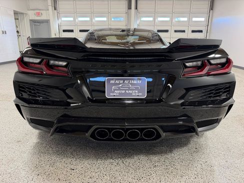 Used 2023 Chevrolet Corvette Z06 w/ Stealth Interior Trim Package RWD image 6