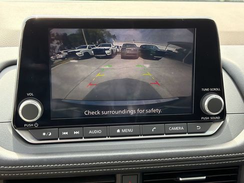 Used 2023 Nissan Rogue SV w/ SV Premium B Package FWD image 29