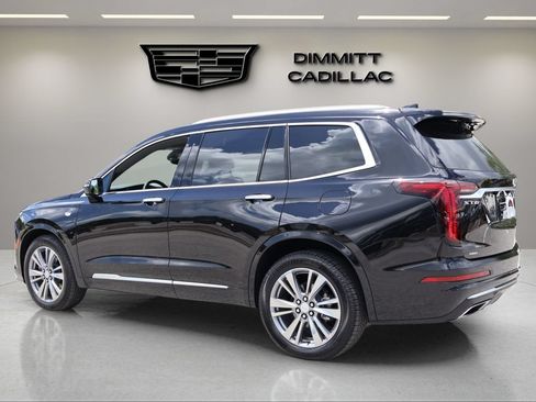 Used 2025 Cadillac XT6 Premium Luxury w/ Platinum Package AWD/4WD image 3