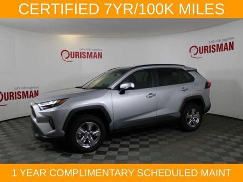 Used 2024 Toyota RAV4 XLE FWD image 4