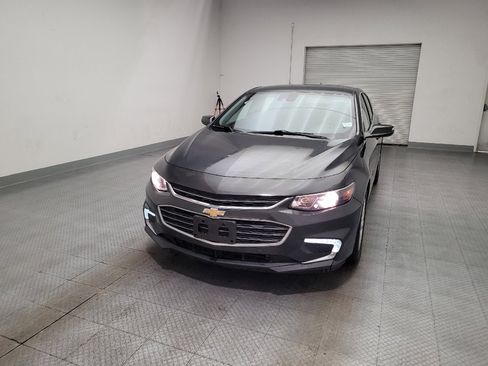 Used 2018 Chevrolet Malibu LT w/ Driver Confidence Package FWD image 15