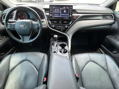 Used 2021 Toyota Camry XSE FWD image 10