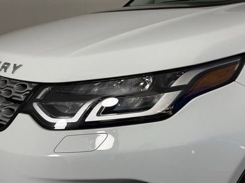 Used 2023 Land Rover Discovery Sport S image 7