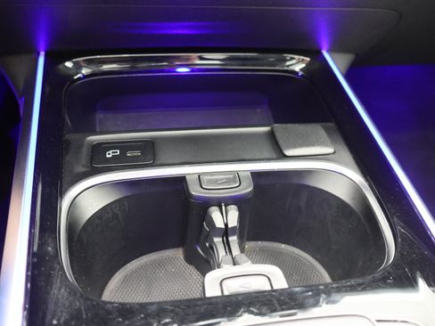 Used 2022 Mercedes-Benz GLB 35 AMG 4MATIC image 45