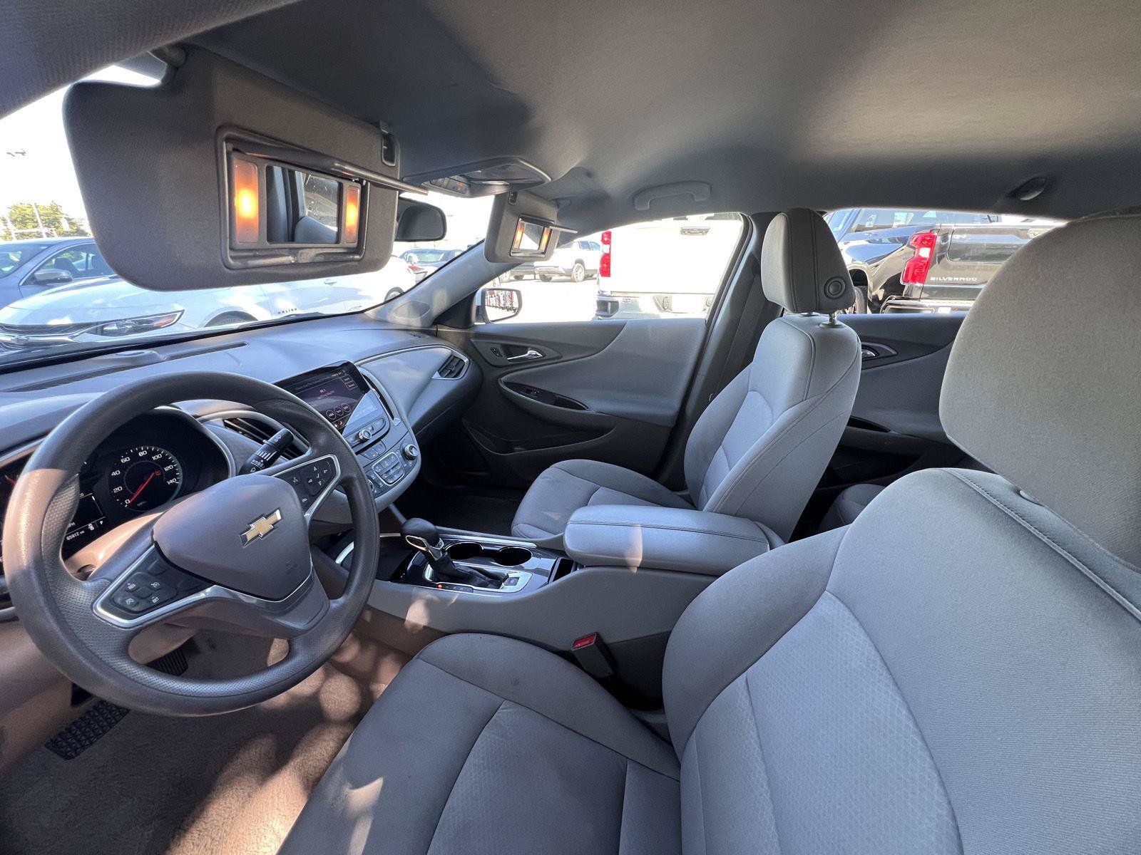Used 2022 Chevrolet Malibu LT FWD image 26