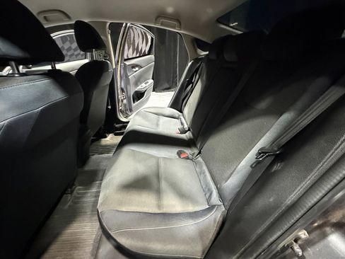 Used 2021 Honda Insight EX image 17