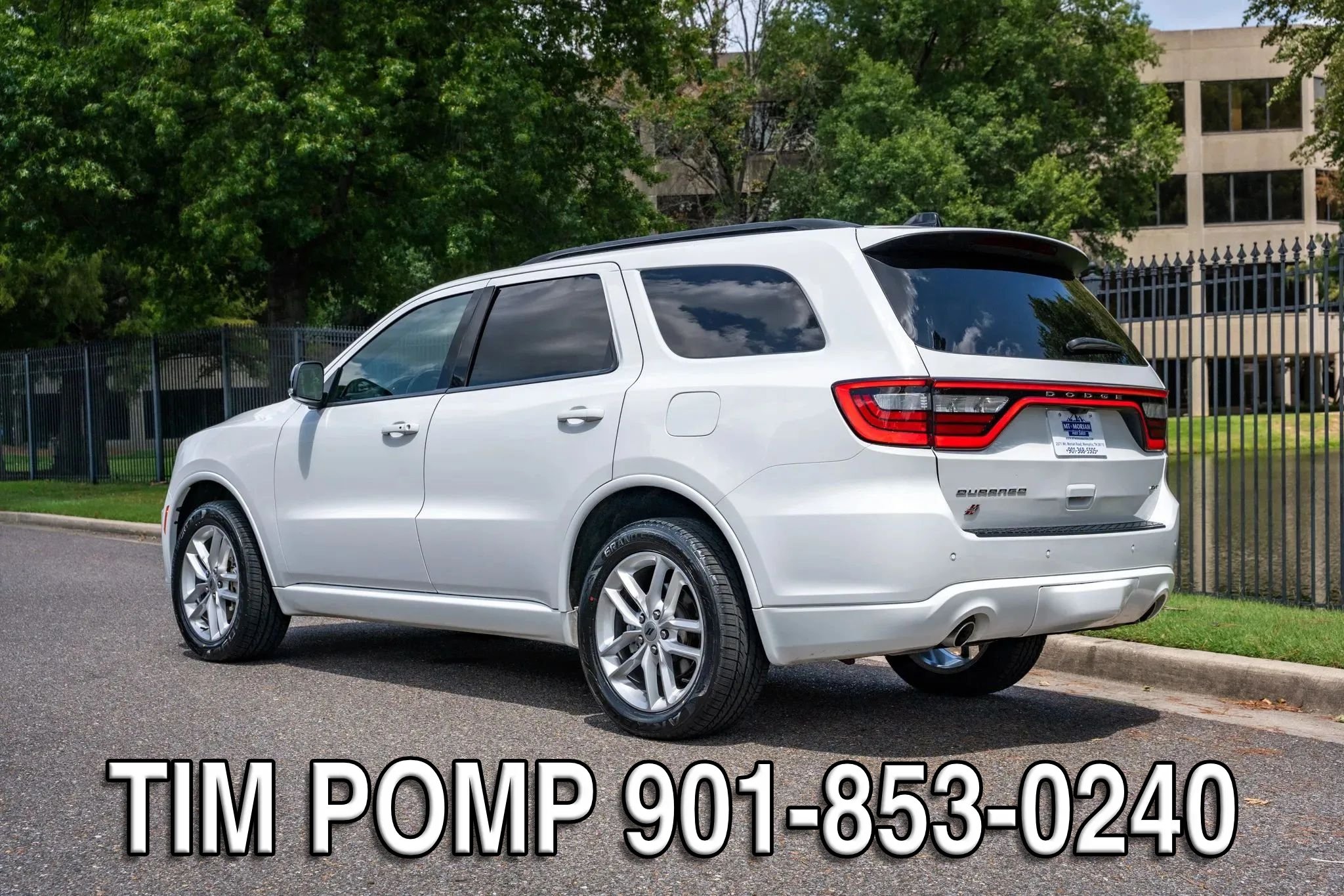 Used 2024 Dodge Durango GT AWD/4WD image 8