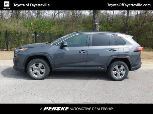 Used 2025 Toyota RAV4 XLE image 2