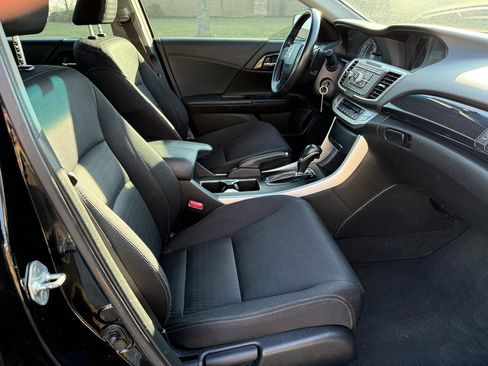 Used 2013 Honda Accord Sport image 11