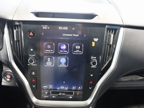 Used 2024 Subaru Outback Limited image 32