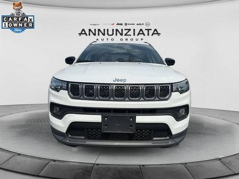 Used 2023 Jeep Compass Latitude AWD/4WD image 8
