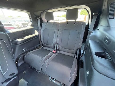 Used 2025 Jeep Grand Cherokee L Laredo w/ Luxury Tech Group I AWD/4WD image 20