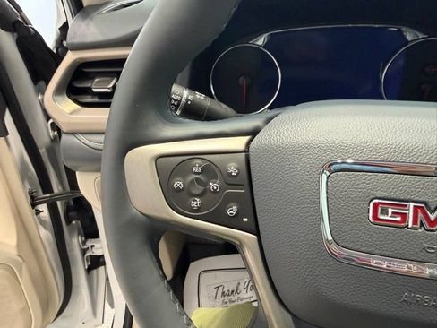 Used 2023 GMC Acadia Denali w/ Denali Ultimate Package AWD/4WD image 38