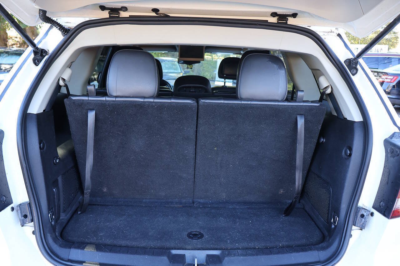 Used 2016 Dodge Journey Crossroad w/ Rear Seat Video Group I FWD image 20