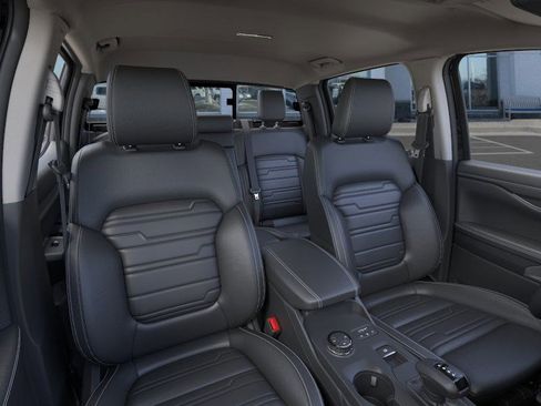 New 2025 Ford Ranger Lariat w/ FX4 Off-Road Package image 10