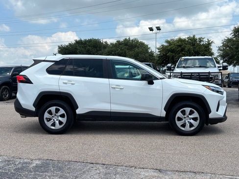 Used 2023 Toyota RAV4 LE FWD image 4