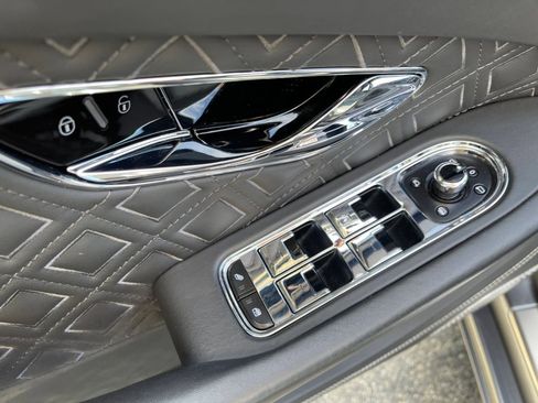 Used 2020 Bentley Continental GT image 18