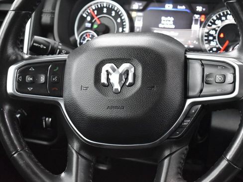 Used 2024 RAM 1500 Laramie AWD/4WD image 14