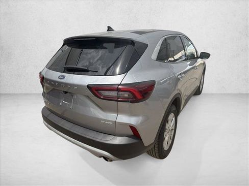 Used 2024 Ford Escape Active AWD/4WD image 5