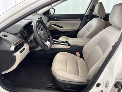 Used 2023 Nissan Altima 2.5 SV image 7