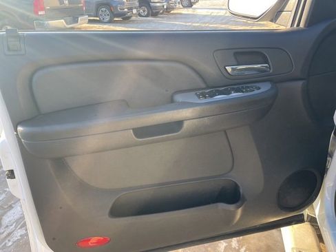 Used 2008 GMC Sierra 1500 SLE w/ All-Terrain Package image 11