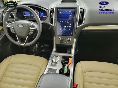 Certified 2022 Ford Edge SEL w/ Convenience Package image 35
