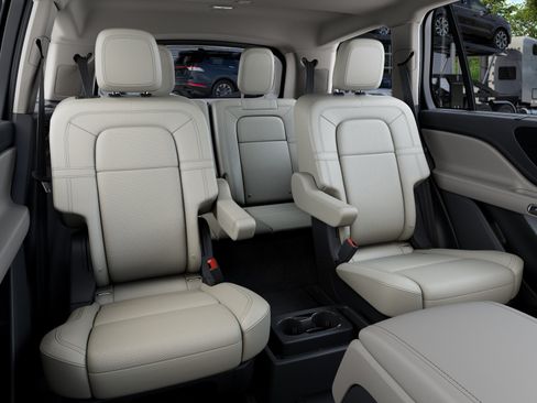 New 2027 Lincoln Aviator Reserve AWD/4WD image 11