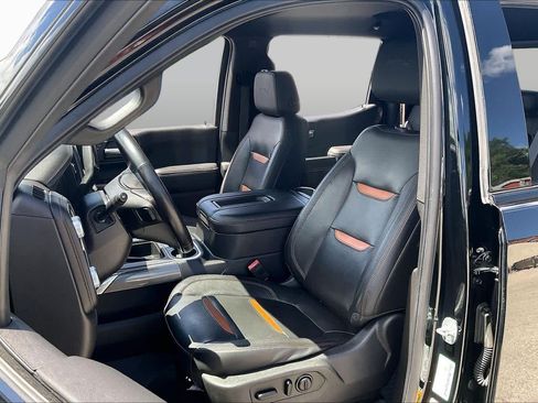 Used 2020 GMC Sierra 1500 AT4 w/ AT4 Premium Package AWD/4WD image 6