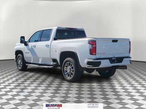 Used 2026 Chevrolet Silverado 2500 LTZ w/ Z71 Chrome Sport Edition AWD/4WD image 3