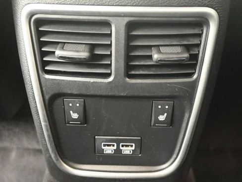 Used 2022 Dodge Charger Scat Pack w/ Plus Group RWD image 12