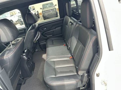 Used 2023 Nissan Titan PRO-4X w/ Pro-4x Convenience Package AWD/4WD image 22