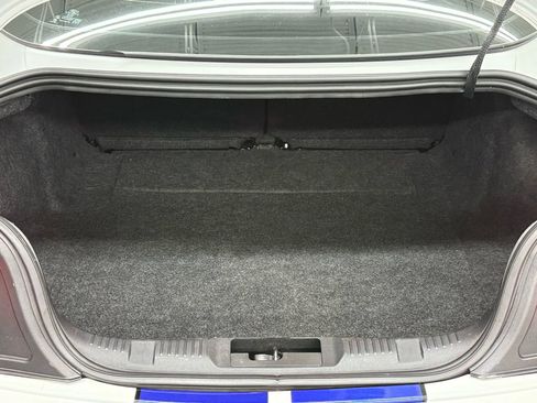 Used 2017 Ford Mustang Shelby GT350 image 27