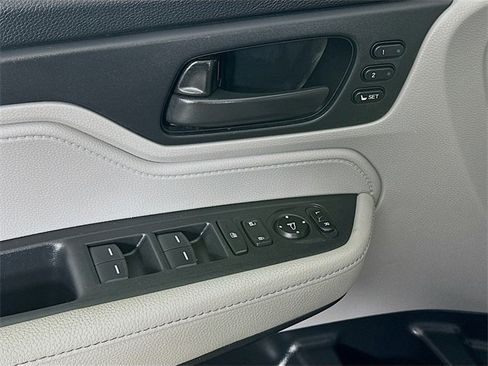 Certified 2024 Honda Odyssey EX-L image 24