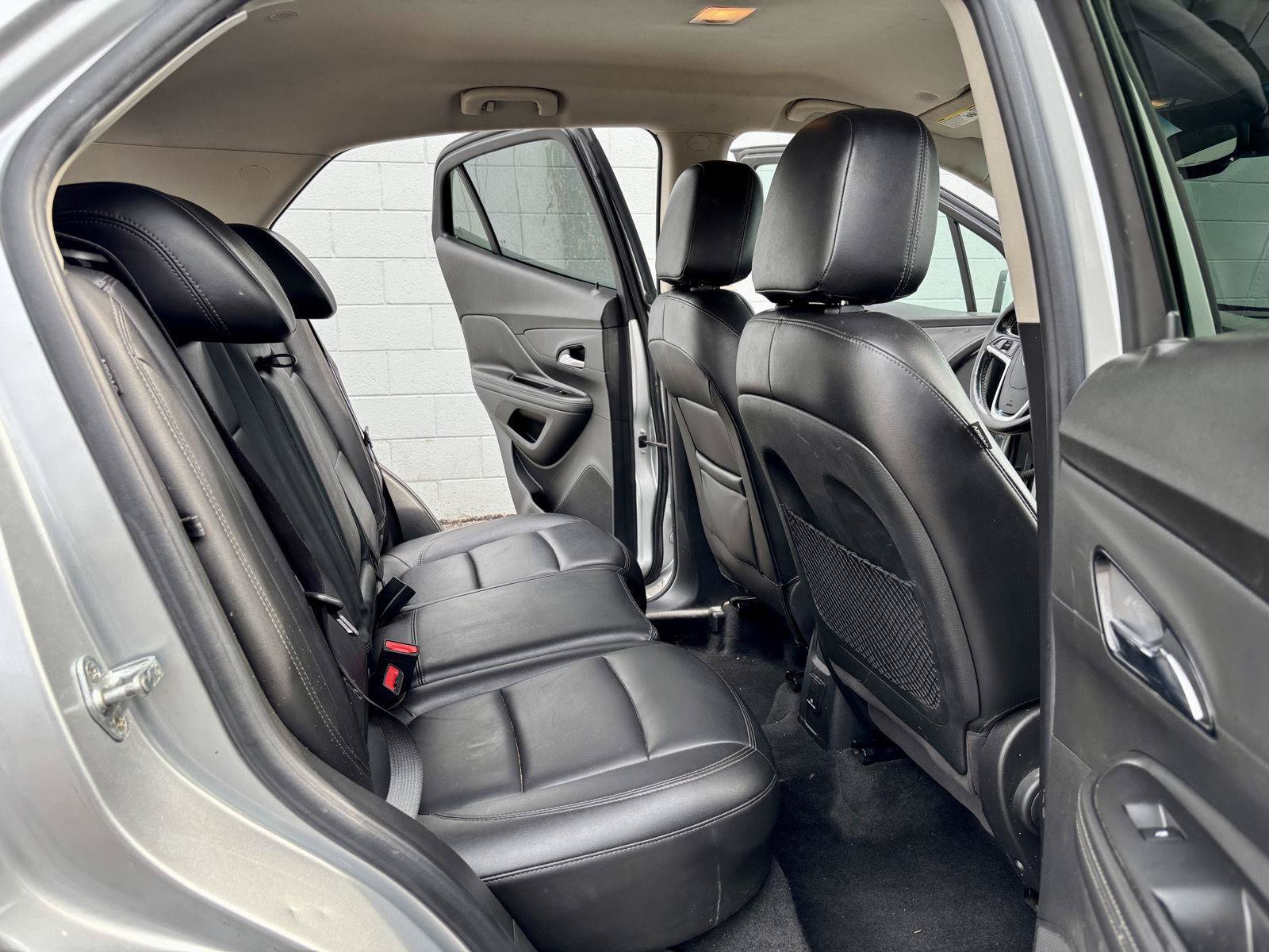Used 2020 Buick Encore Essence AWD/4WD image 9