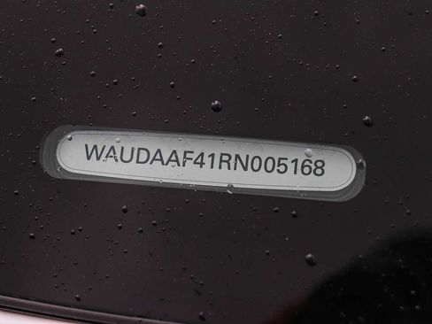 Used 2024 Audi A4 2.0T Premium image 38